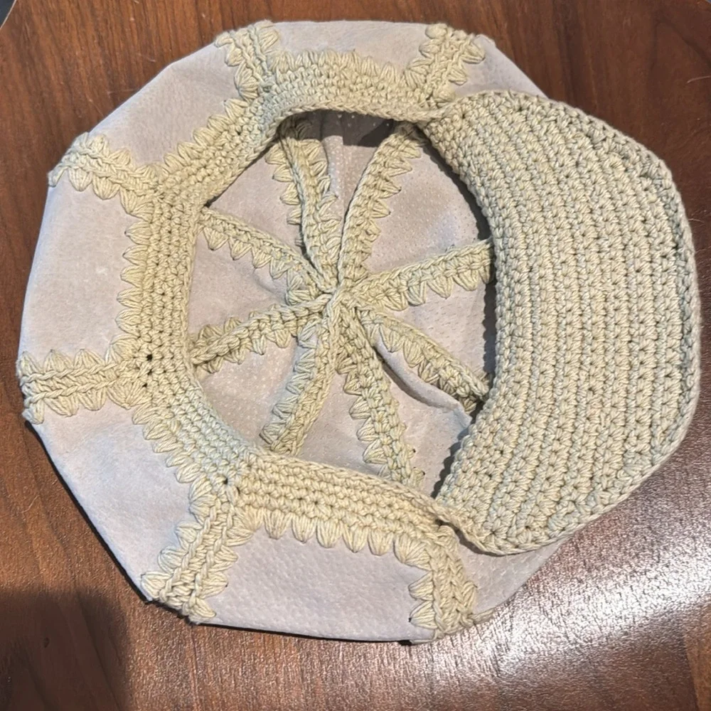 Vintage Beige Suede Leather Crochet Boho Newsboy Hat Cap Baker Boy Style Hat - Picture 2 of 3